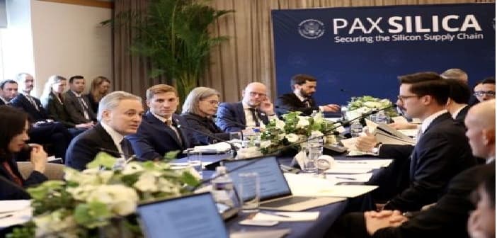 Antara Pax Silica dan WAICO, Politik Luar Negeri Bebas Aktif Indonesia Harus Kreatif dan Inovatif